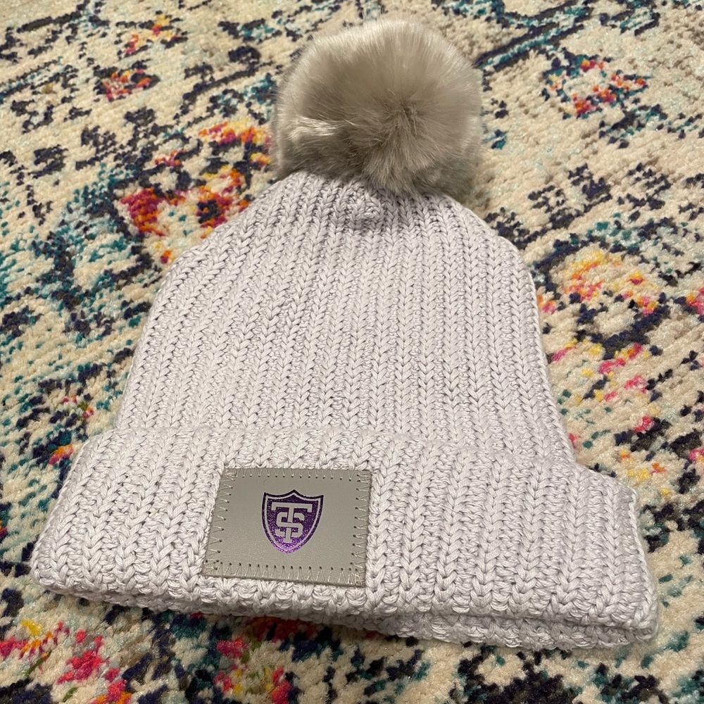 LYM University of St Thomas pom beanie